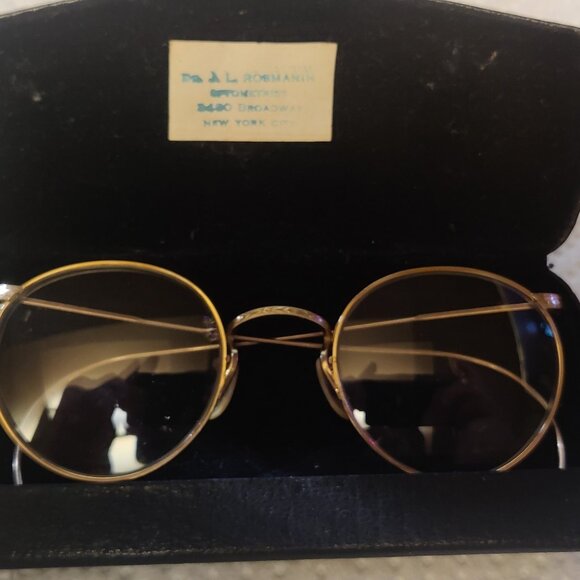 Antique 1930's 2 pair 10-12k Gold Eyeglasses Yellow Gold and White Gold Frames - Picture 8 of 16